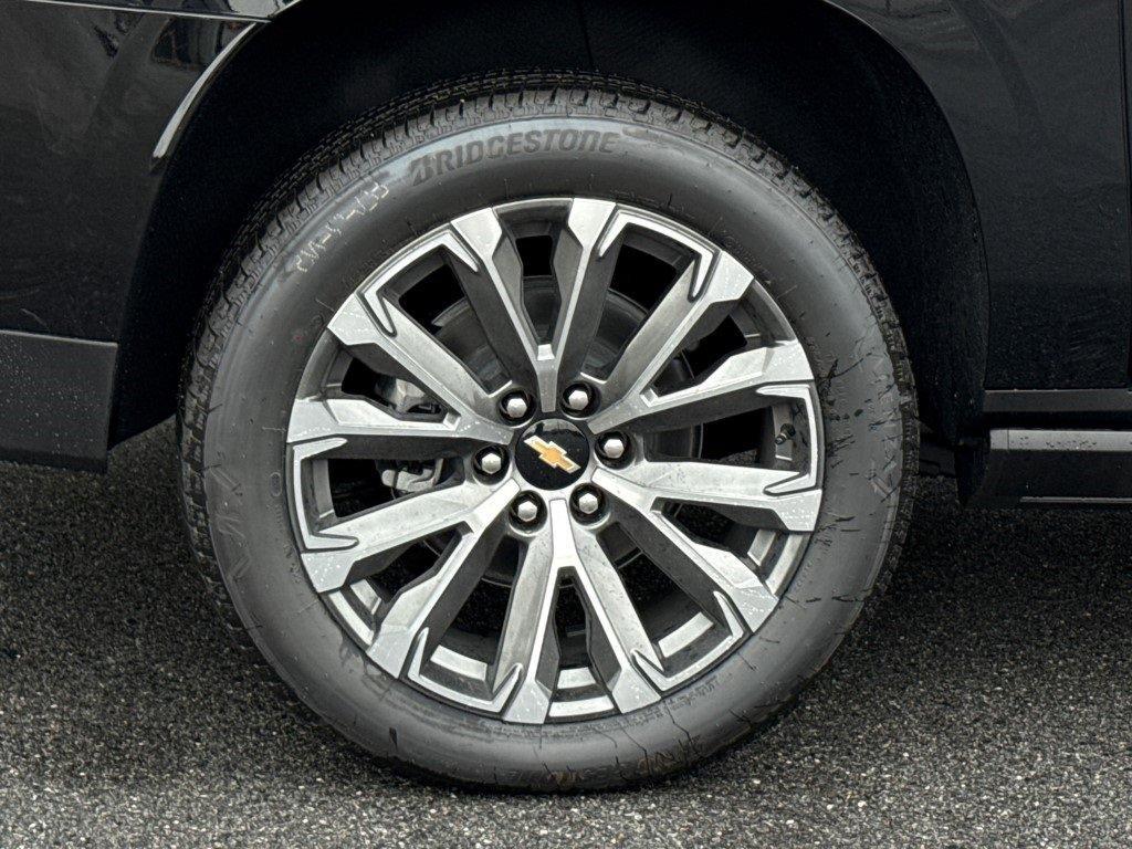 new 2026 Chevrolet Suburban car, priced at $97,000