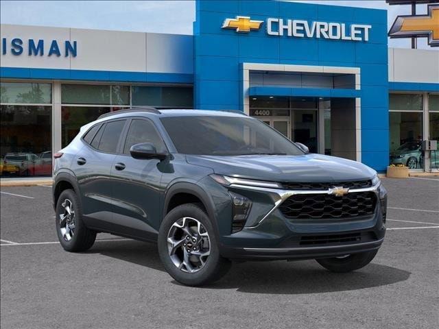 new 2025 Chevrolet Trax car, priced at $23,495