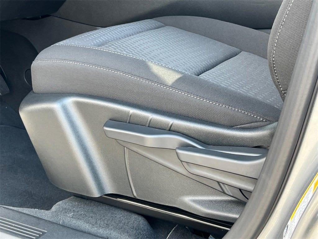 new 2026 Chevrolet Equinox car, priced at $26,495