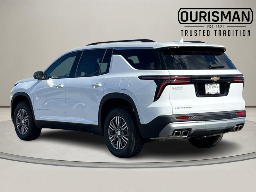 new 2026 Chevrolet Traverse car, priced at $38,420