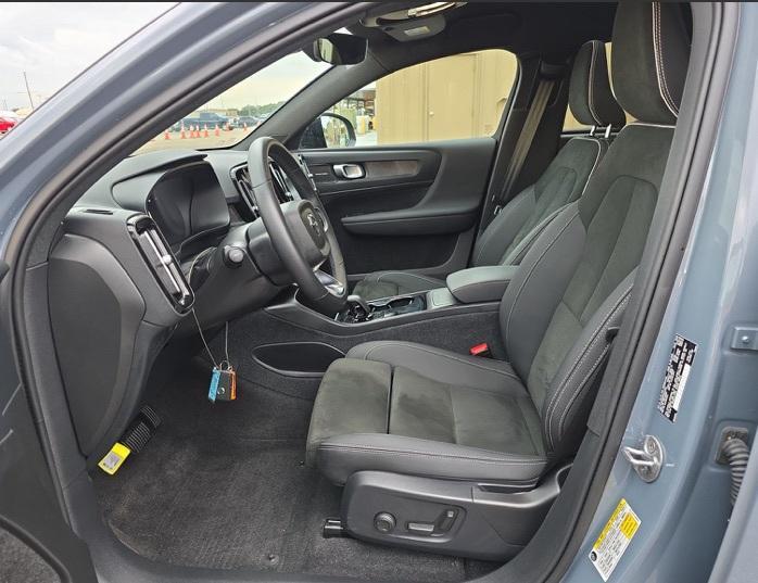 used 2023 Volvo C40 Recharge Pure Electric car, priced at $30,900