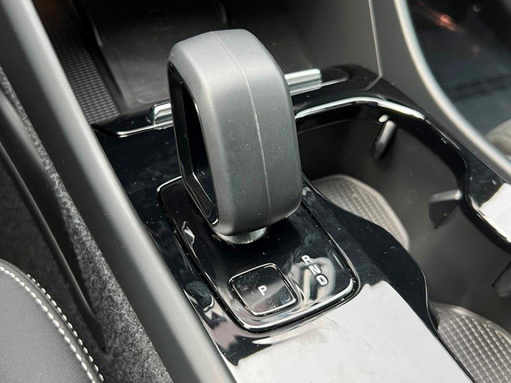 used 2023 Volvo C40 Recharge Pure Electric car, priced at $27,500
