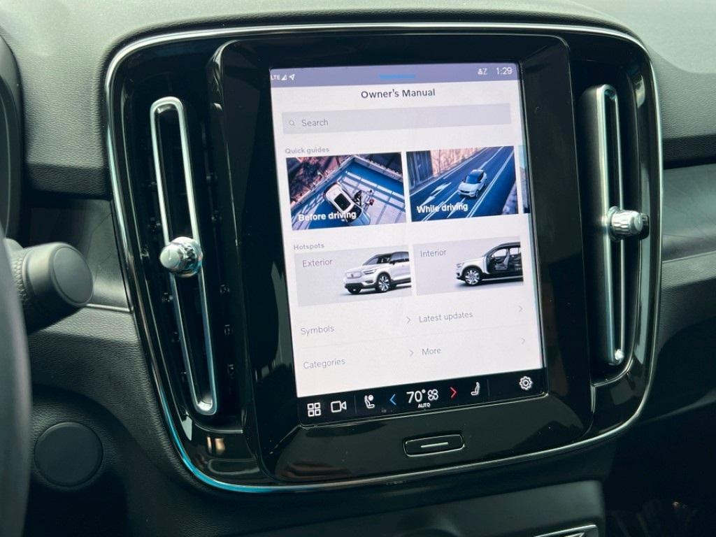 used 2023 Volvo C40 Recharge Pure Electric car, priced at $27,500