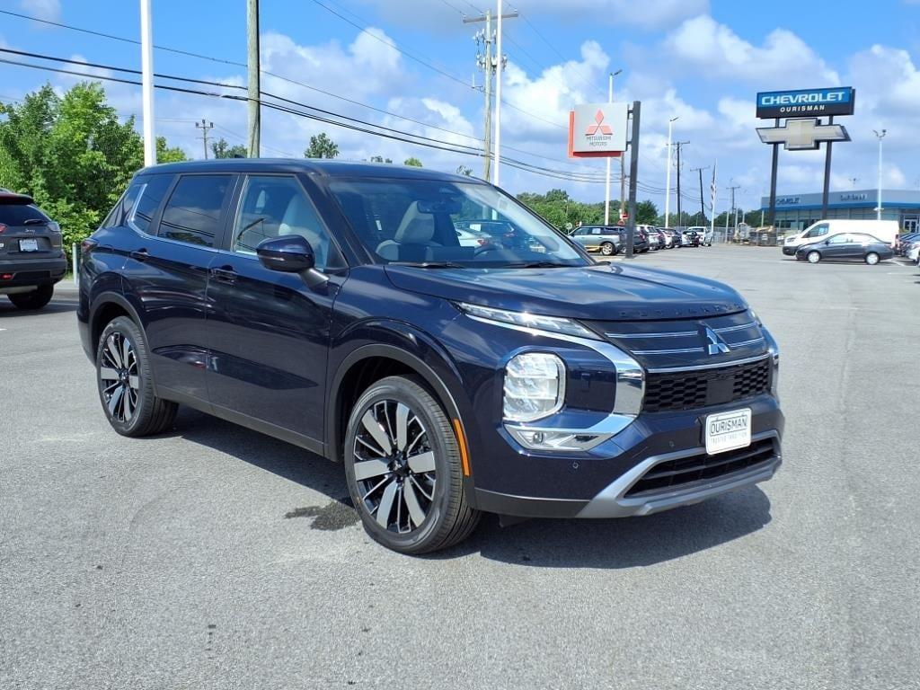 new 2025 Mitsubishi Outlander car, priced at $41,215