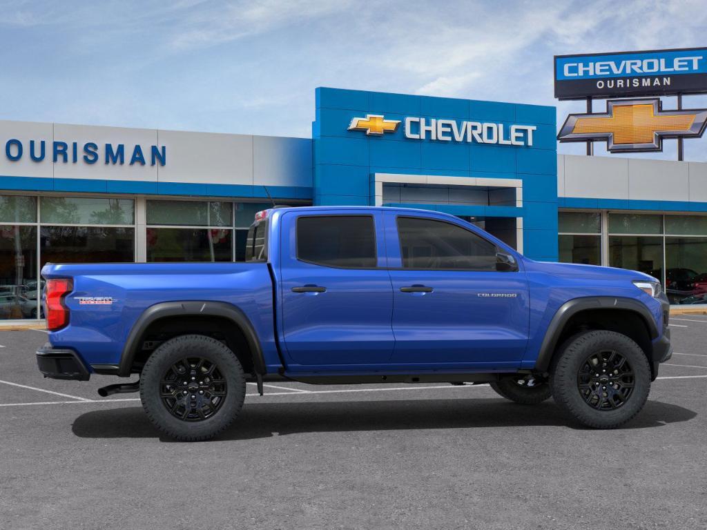 new 2025 Chevrolet Colorado car