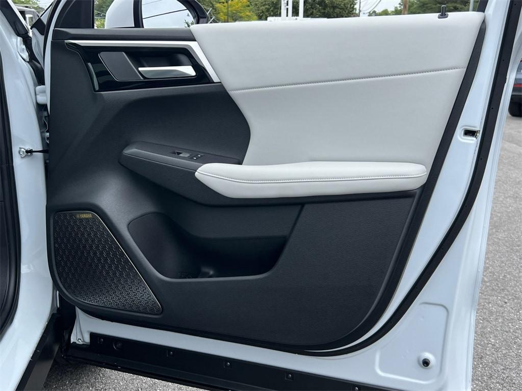 new 2025 Mitsubishi Outlander car, priced at $40,625