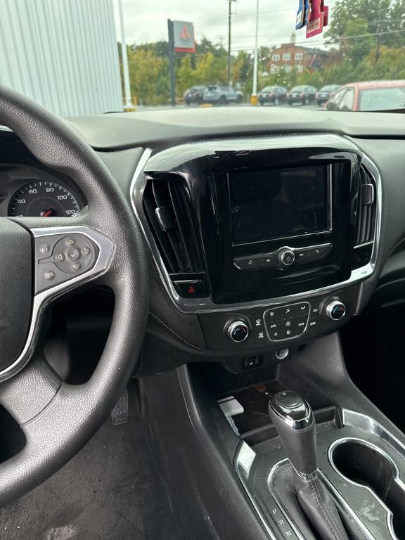 used 2020 Chevrolet Traverse car, priced at $18,500