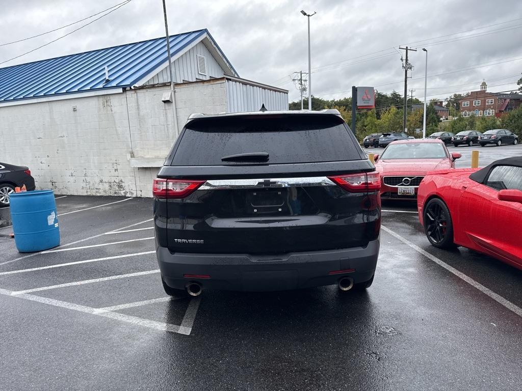 used 2020 Chevrolet Traverse car, priced at $18,500
