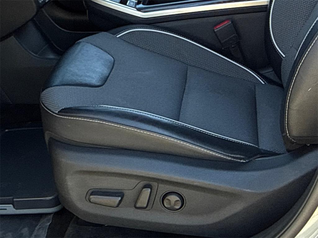 used 2022 Kia Niro EV car, priced at $14,500