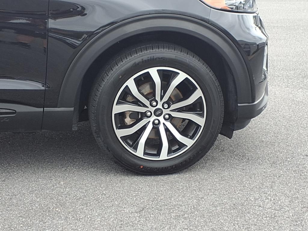 used 2022 Ford Explorer car, priced at $32,800