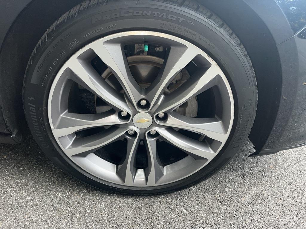 used 2022 Chevrolet Malibu car, priced at $17,700