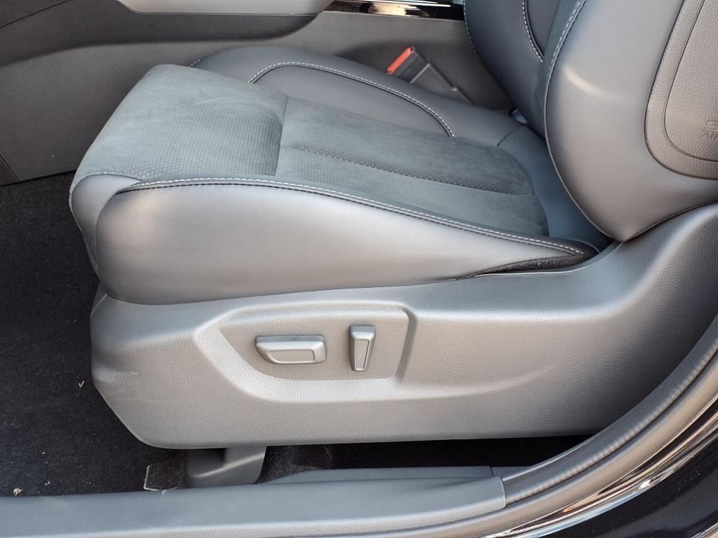 new 2025 Mitsubishi Eclipse Cross car, priced at $32,550