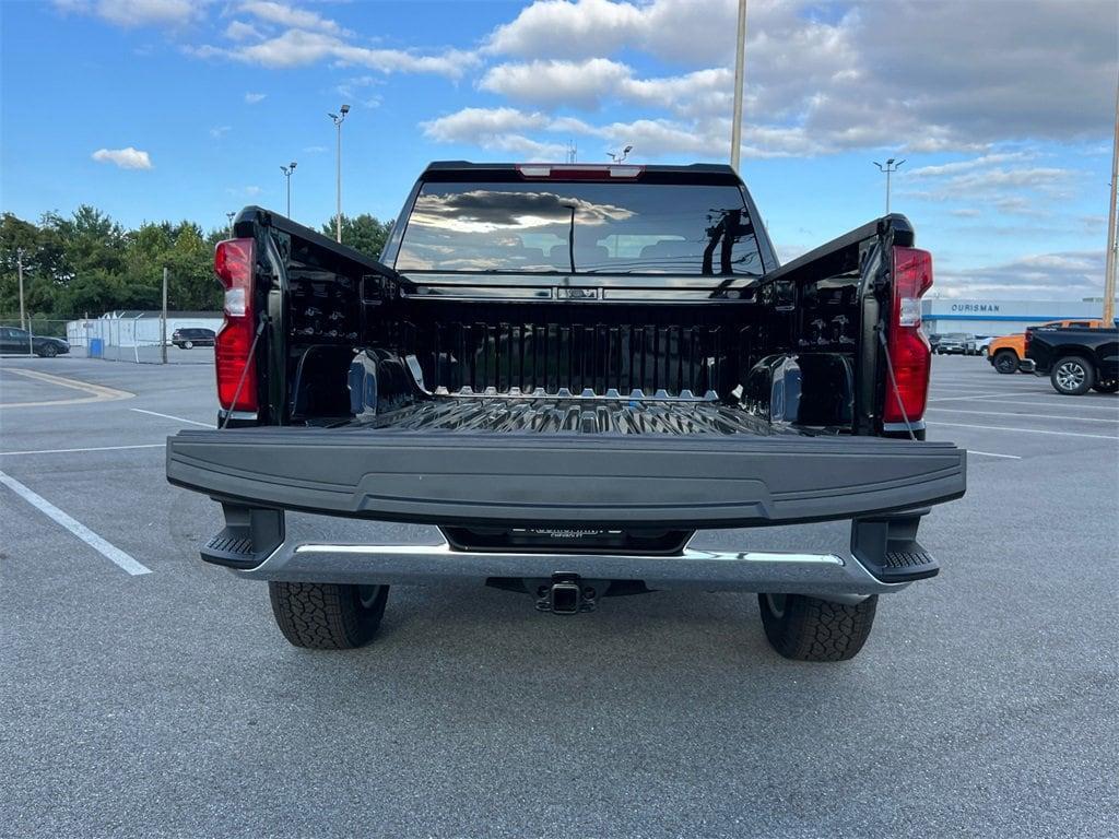 new 2026 Chevrolet Silverado 1500 car, priced at $50,195