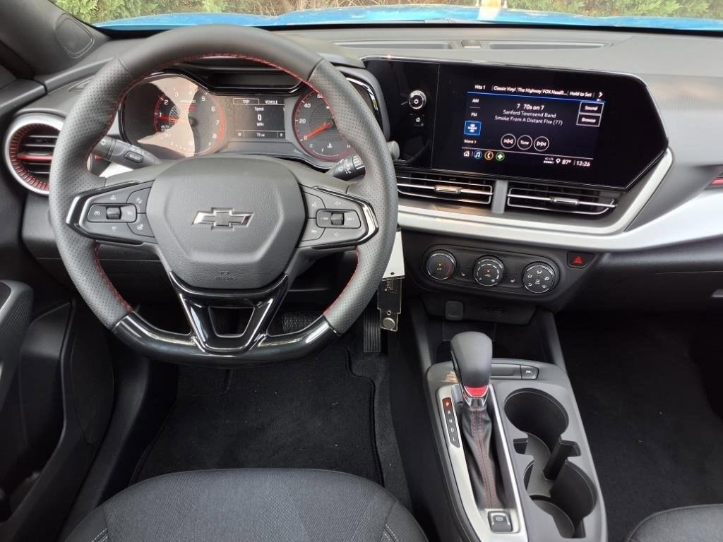 new 2025 Chevrolet Trax car, priced at $25,779