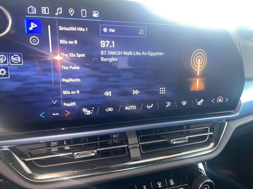 used 2025 Chevrolet Equinox EV car, priced at $31,500