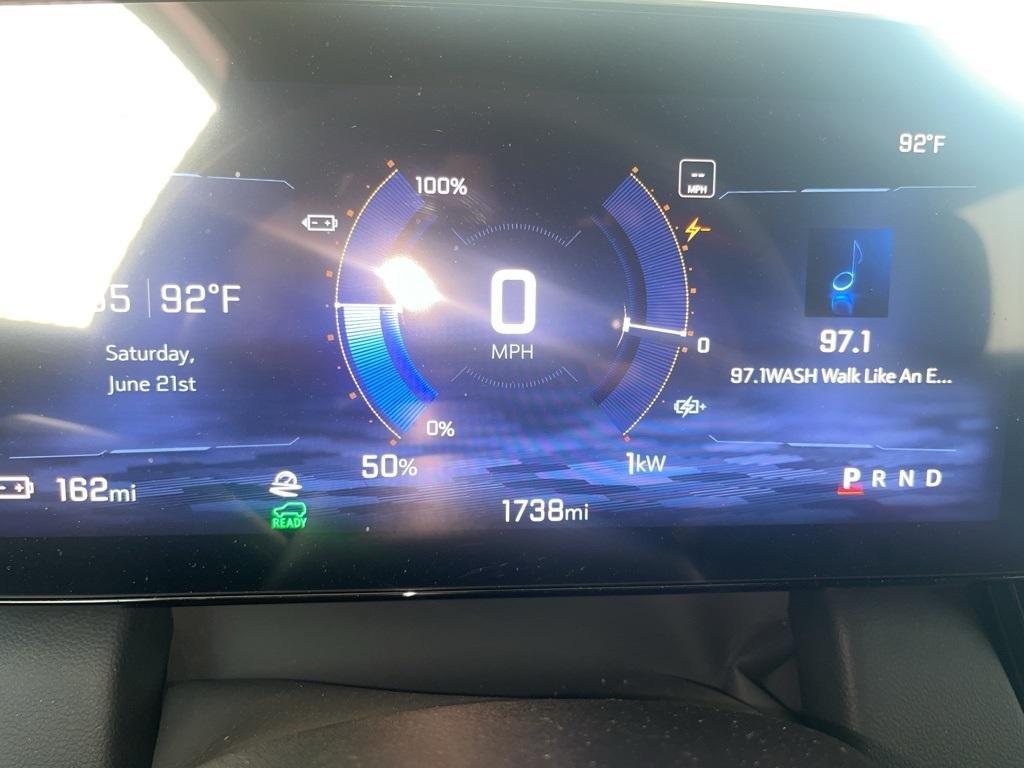 used 2025 Chevrolet Equinox EV car, priced at $31,500
