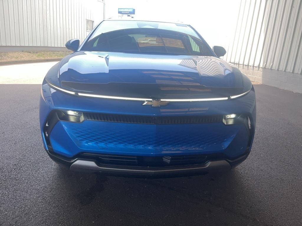 used 2025 Chevrolet Equinox EV car, priced at $31,500