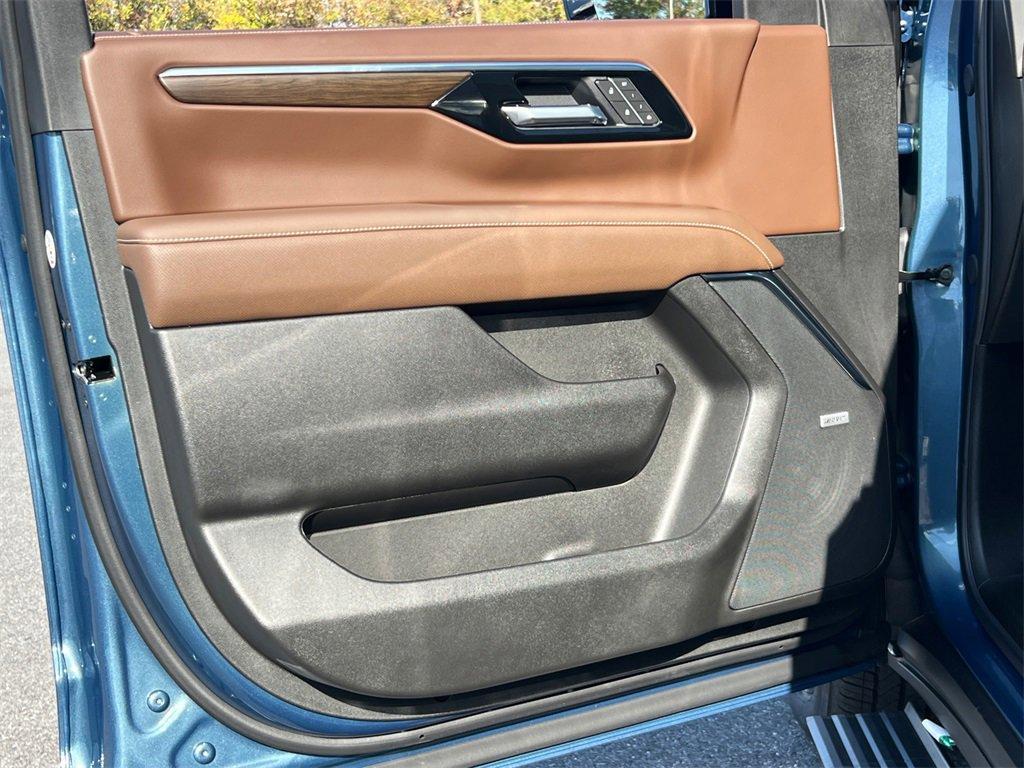 new 2025 Chevrolet Tahoe car, priced at $89,429