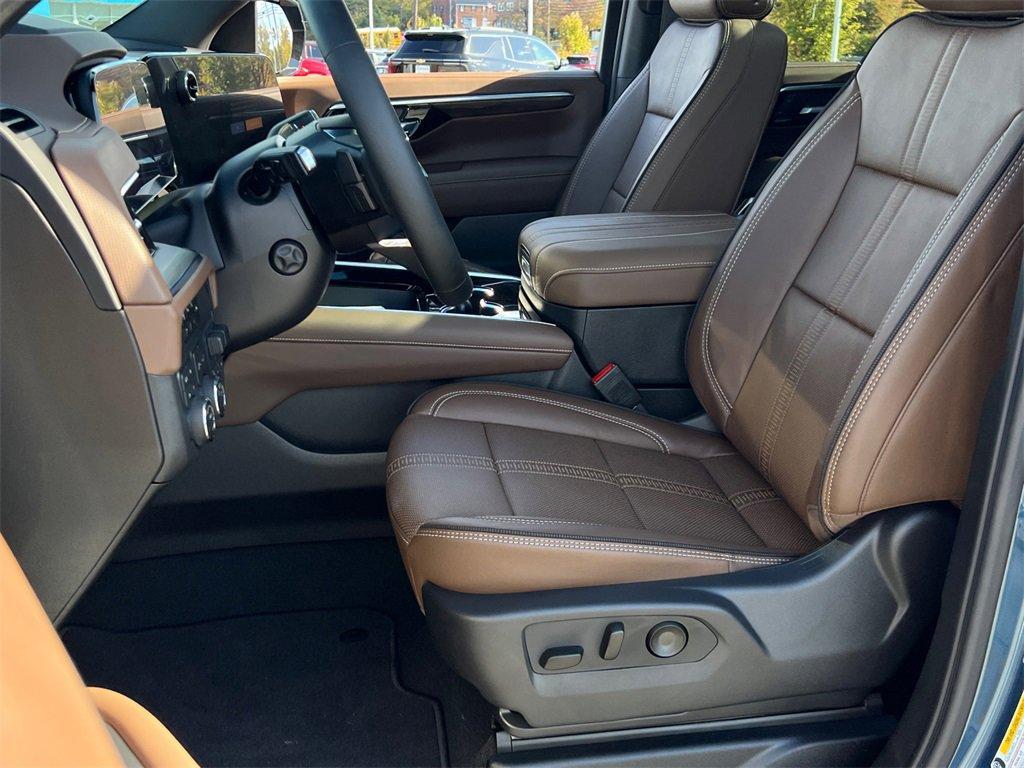 new 2025 Chevrolet Tahoe car, priced at $89,429