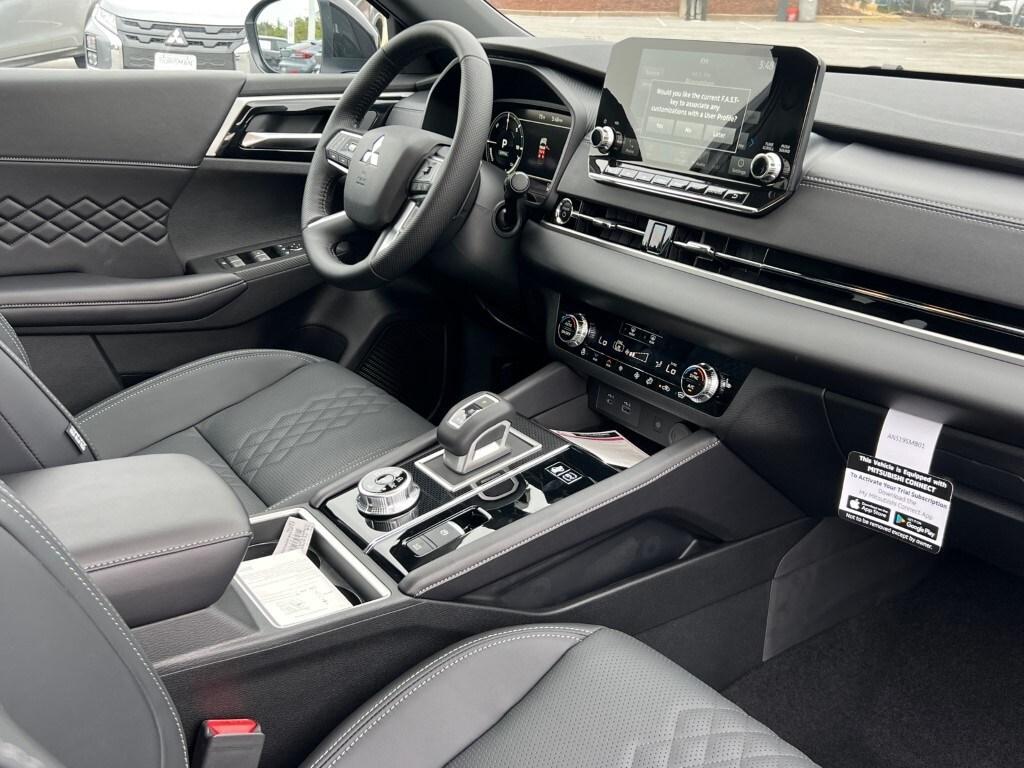 new 2025 Mitsubishi Outlander PHEV car, priced at $52,330