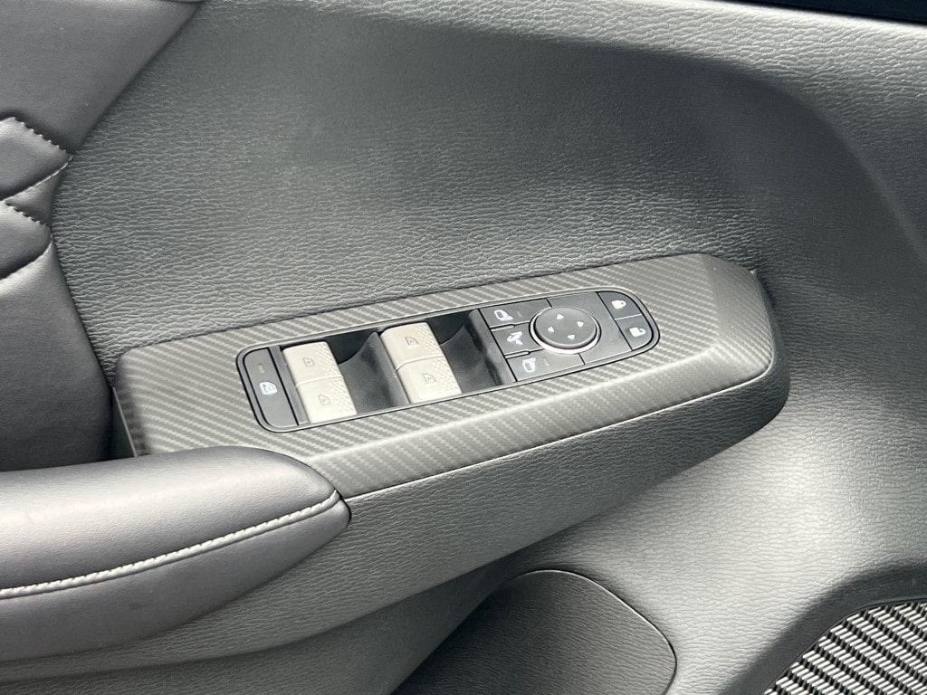 new 2025 Mitsubishi Outlander PHEV car, priced at $52,330