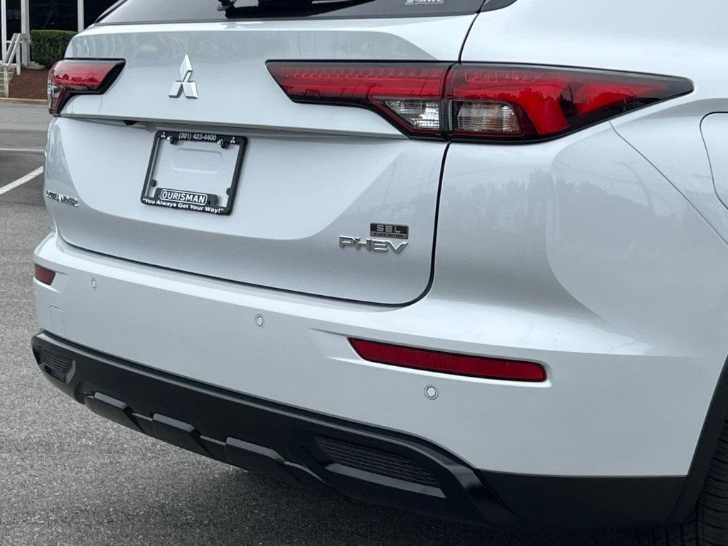 new 2025 Mitsubishi Outlander PHEV car, priced at $52,330