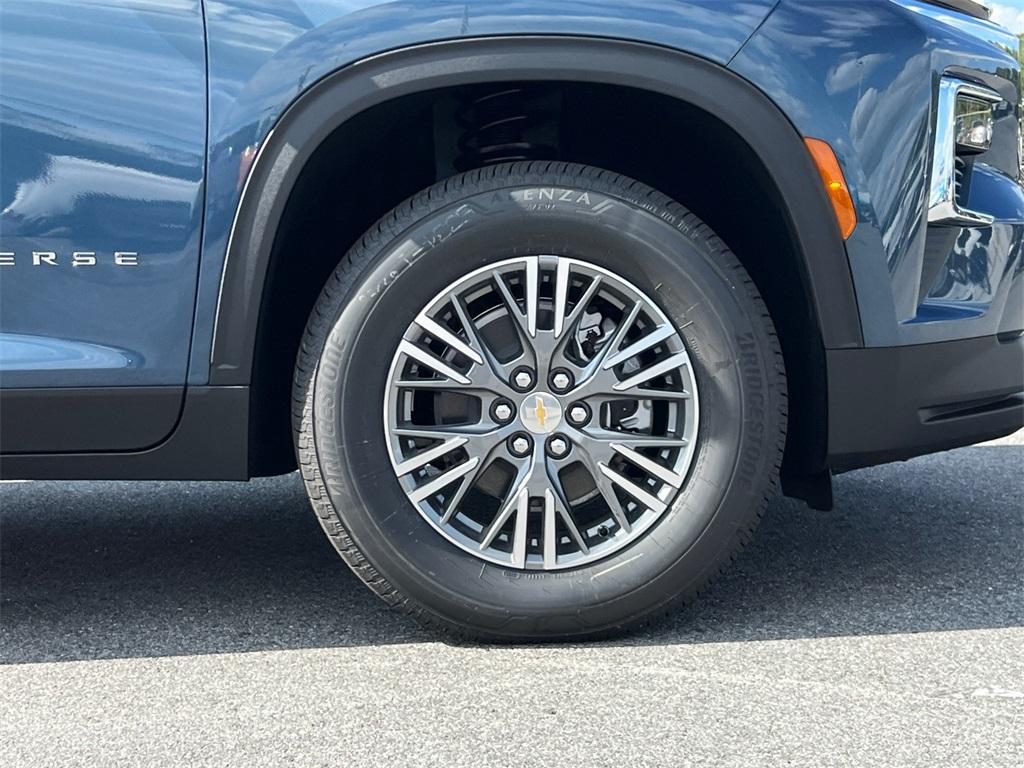 new 2026 Chevrolet Traverse car, priced at $41,620