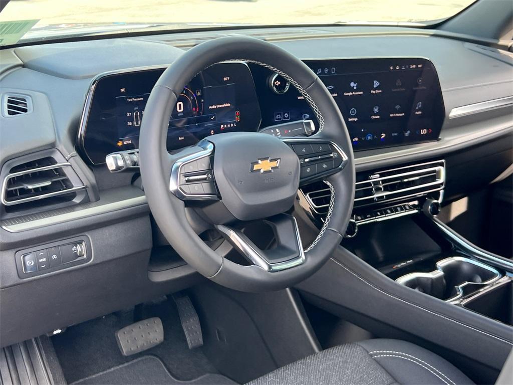 new 2026 Chevrolet Traverse car, priced at $41,620