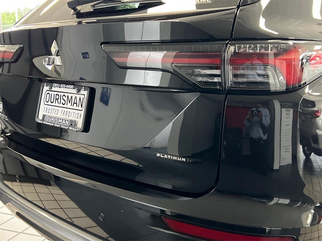 new 2025 Mitsubishi Outlander car, priced at $46,590