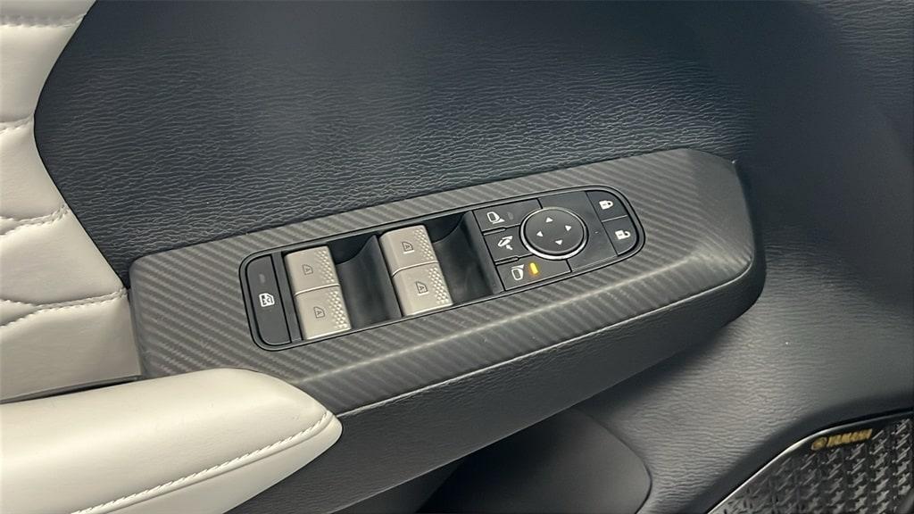 new 2025 Mitsubishi Outlander car, priced at $46,590