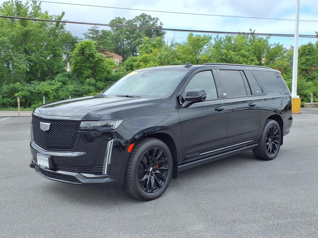 used 2022 Cadillac Escalade ESV car, priced at $69,300