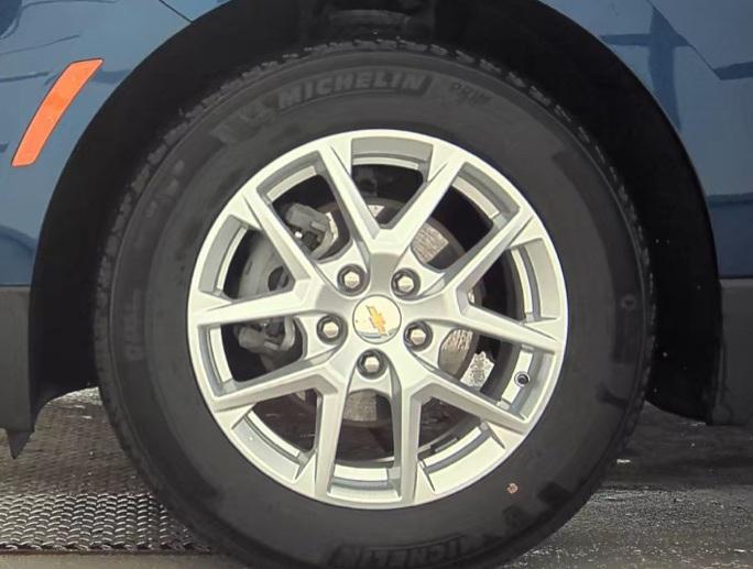 used 2022 Chevrolet Equinox car, priced at $21,695