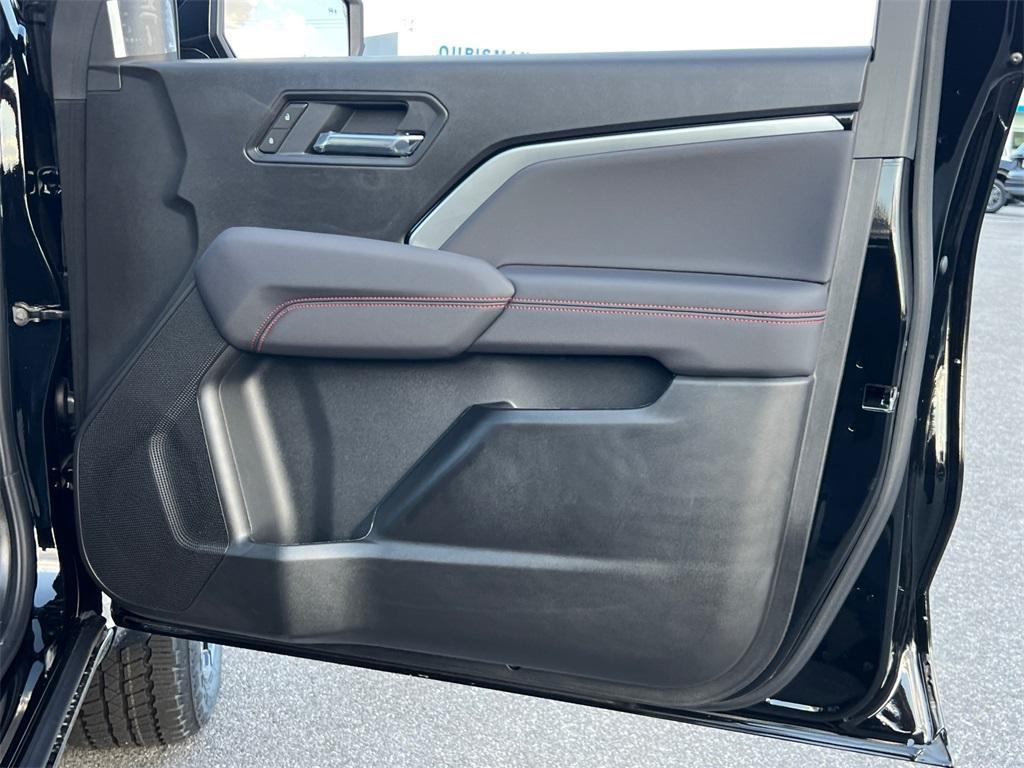 new 2026 Chevrolet Colorado car, priced at $48,740