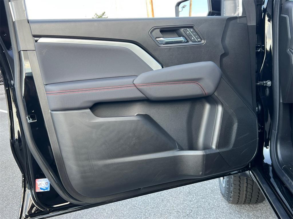 new 2026 Chevrolet Colorado car, priced at $48,740