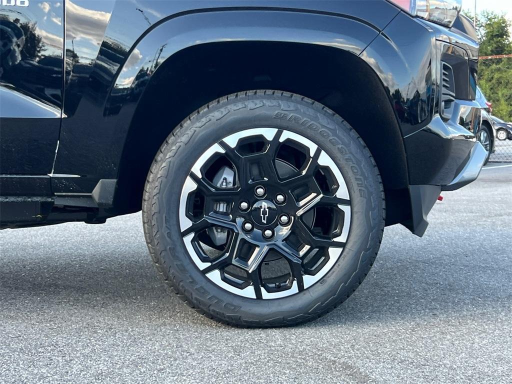new 2026 Chevrolet Colorado car, priced at $48,740