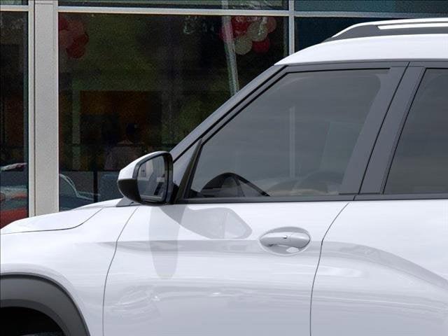 new 2025 Chevrolet TrailBlazer car, priced at $27,990