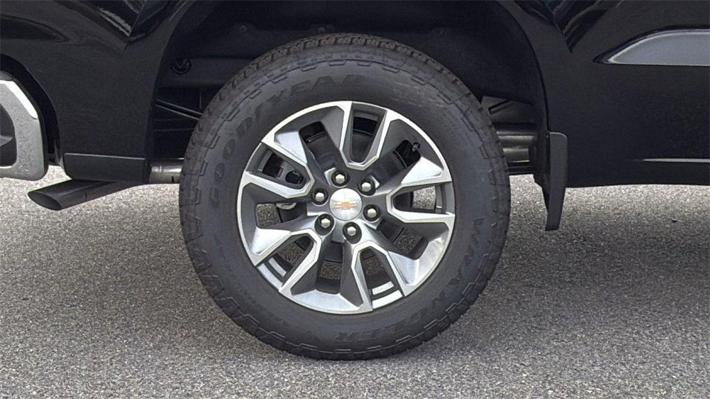 new 2026 Chevrolet Silverado 1500 car, priced at $52,155