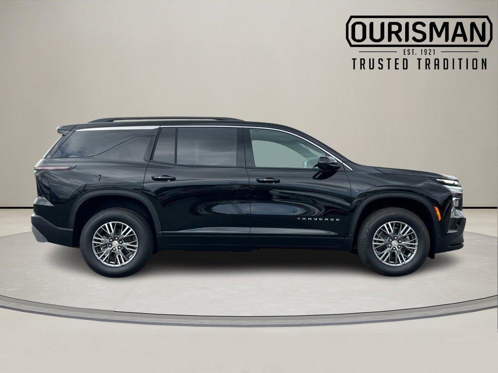 new 2026 Chevrolet Traverse car, priced at $44,920