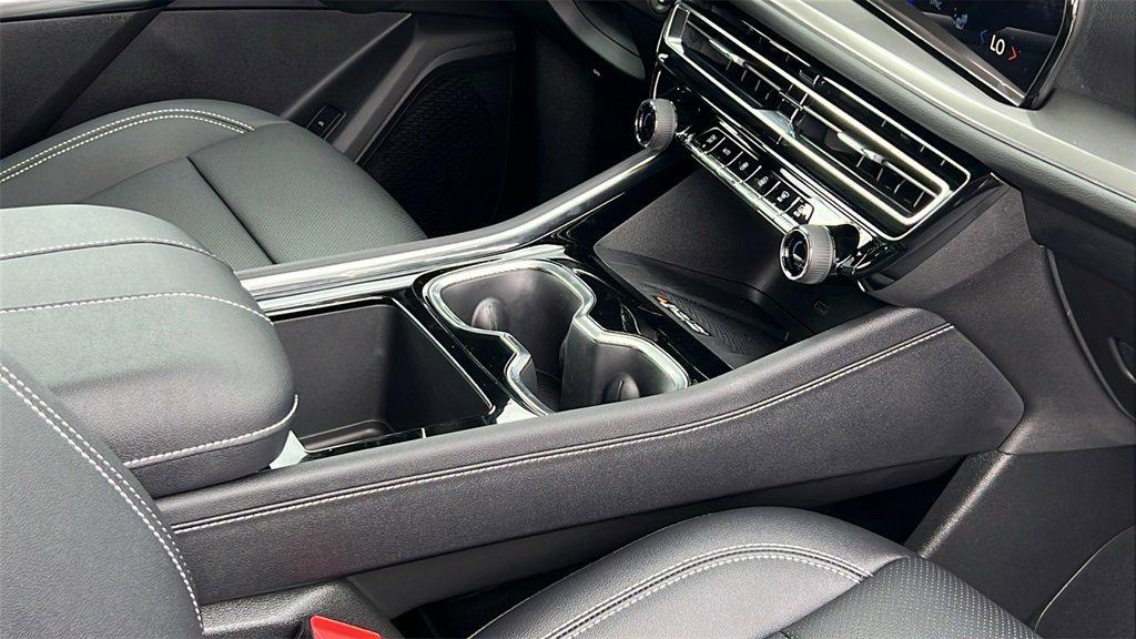 new 2026 Chevrolet Traverse car, priced at $44,920