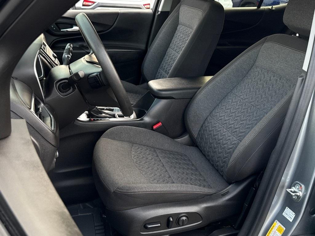 used 2023 Chevrolet Equinox car, priced at $19,000