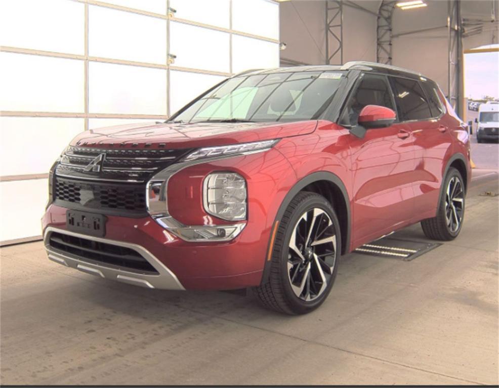 used 2024 Mitsubishi Outlander car, priced at $32,500
