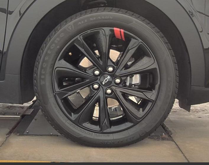 used 2023 Chevrolet Bolt EUV car, priced at $21,500
