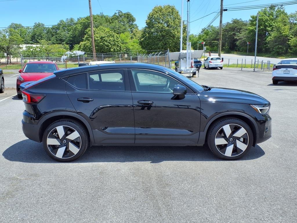 used 2022 Volvo C40 Recharge Pure Electric car, priced at $30,000