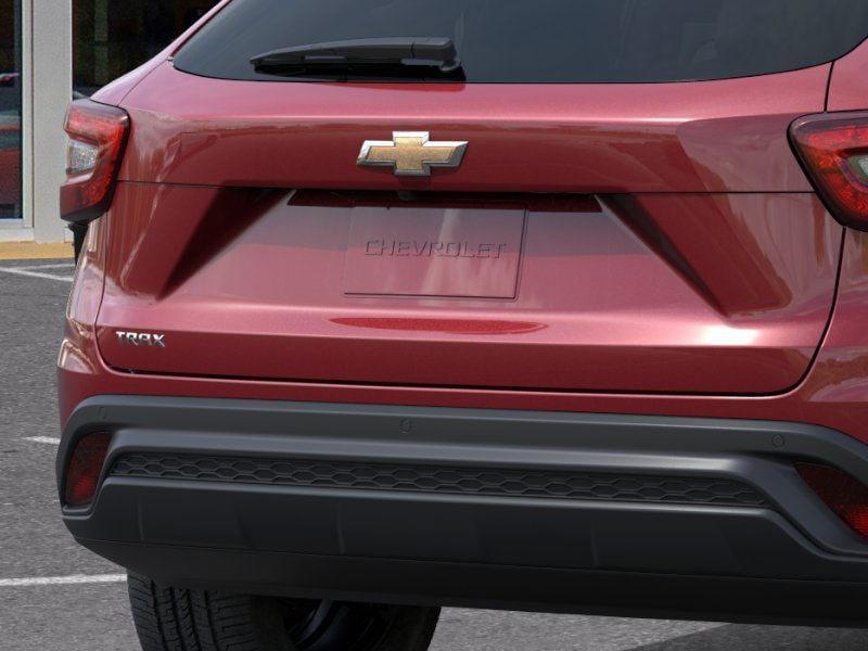 new 2025 Chevrolet Trax car, priced at $22,290