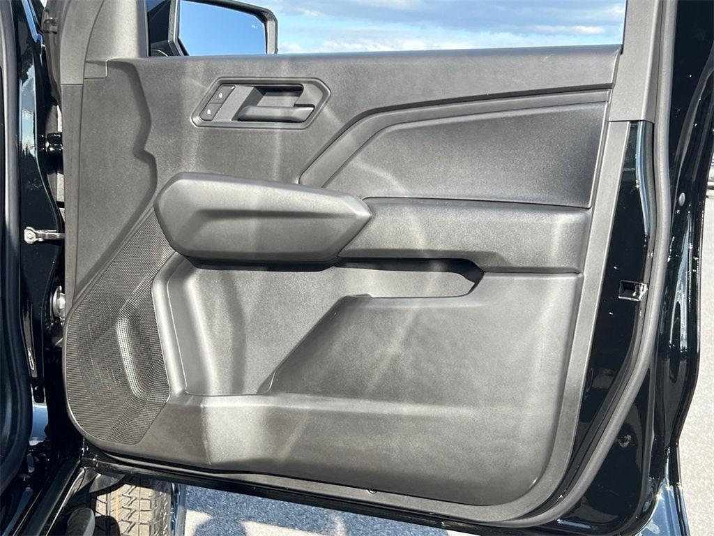 new 2026 Chevrolet Colorado car, priced at $41,320
