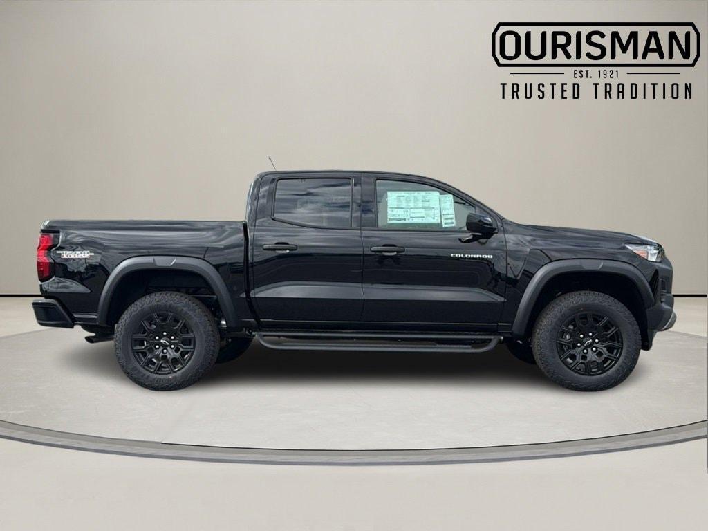 new 2026 Chevrolet Colorado car, priced at $39,020