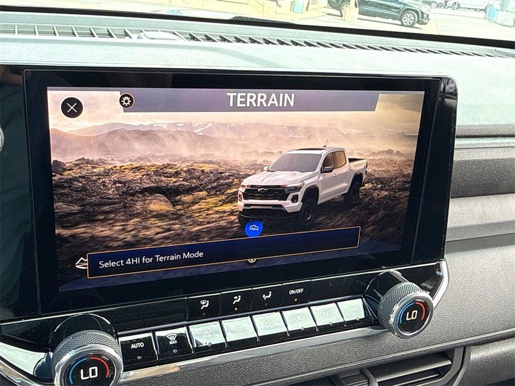 new 2026 Chevrolet Colorado car, priced at $39,020