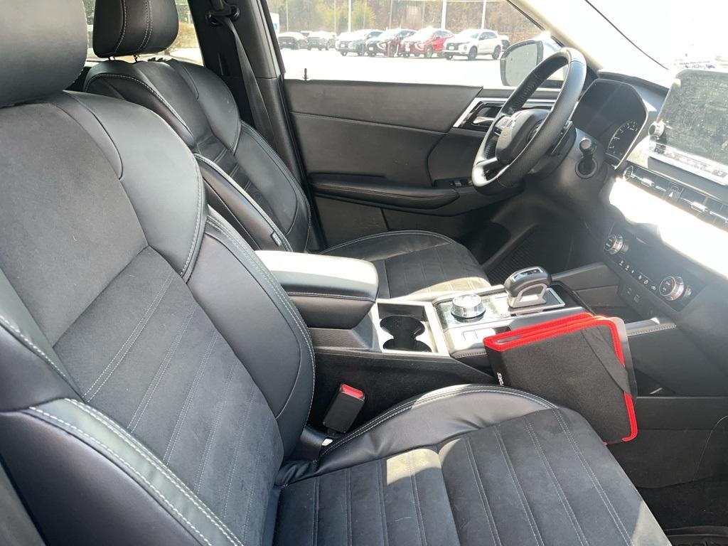 used 2022 Mitsubishi Outlander car, priced at $22,995