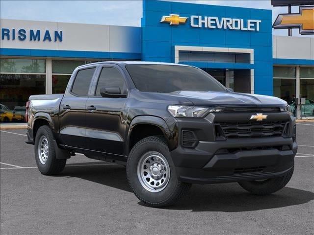 new 2025 Chevrolet Colorado car, priced at $34,040