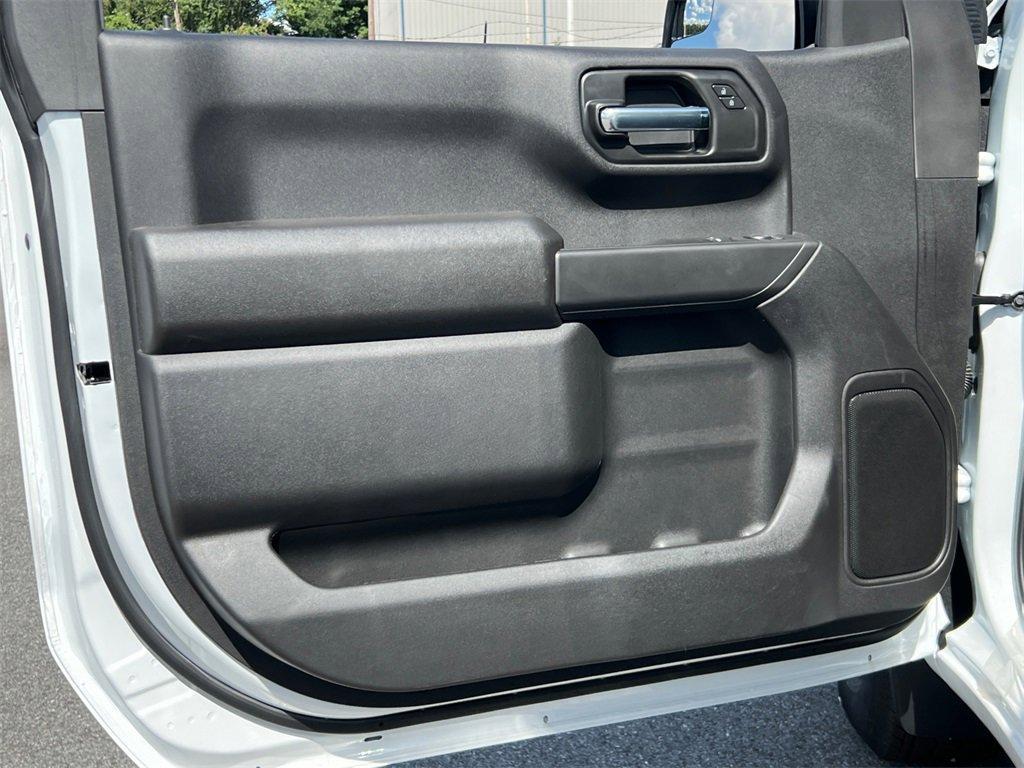 new 2025 Chevrolet Silverado 1500 car, priced at $31,045